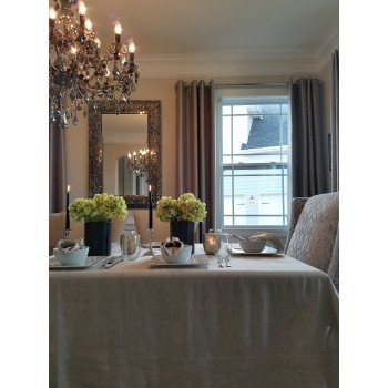 NATURAL GRAY LINEN TABLECLOTH AND 6 NAPKINS NATURAL GRAY LINEN TABLECLOTH AND 6 NAPKINS